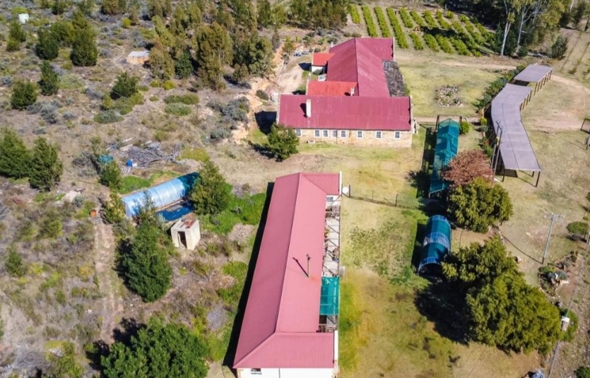 6 Bedroom Property for Sale in Joubertina Eastern Cape